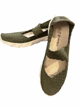 Olive Woven Mary Jane Flats with Cushioned Sole